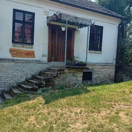 Country House Pivnica Milic Rogljevo Apartman Kültér fotó