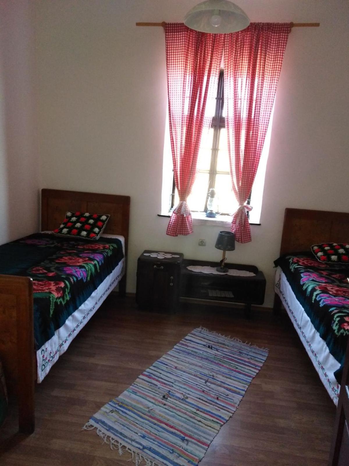 Country House Pivnica Milic Rogljevo Apartman Kültér fotó