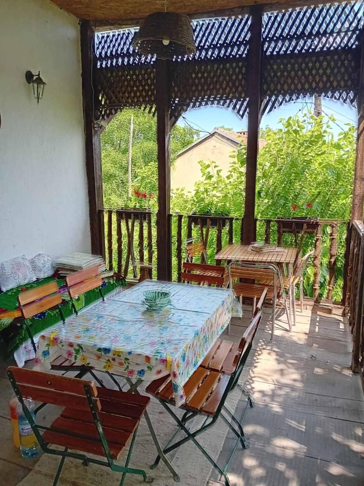 Country House Pivnica Milic Rogljevo Apartman Kültér fotó